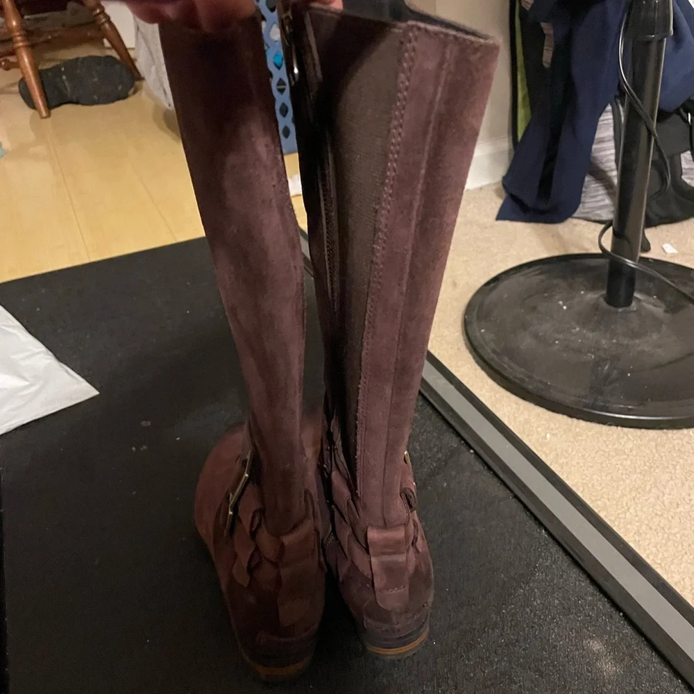 Sorel Lolla 2 tall rising boots size‎ 6
